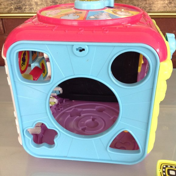 VTech Sort & Discover Learning & Development Activity Cube - Picture 6 of 7